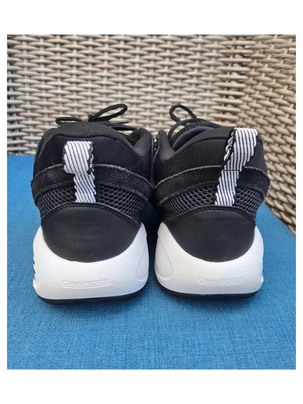 Under Armour Curry Black Men's Basketball Shoes Size 12.